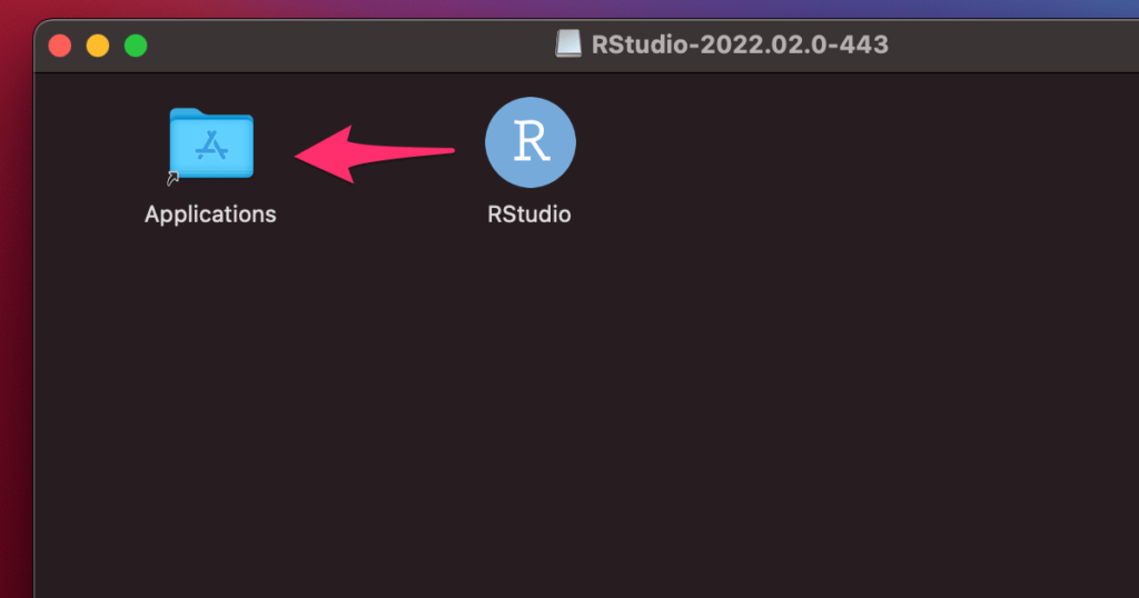 RStudio アプリケーションへ移動